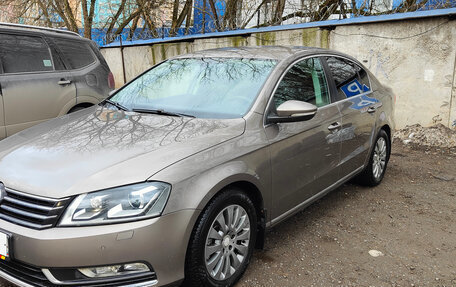Volkswagen Passat B7, 2011 год, 1 050 000 рублей, 2 фотография