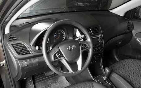 Hyundai Solaris II рестайлинг, 2016 год, 1 057 900 рублей, 3 фотография