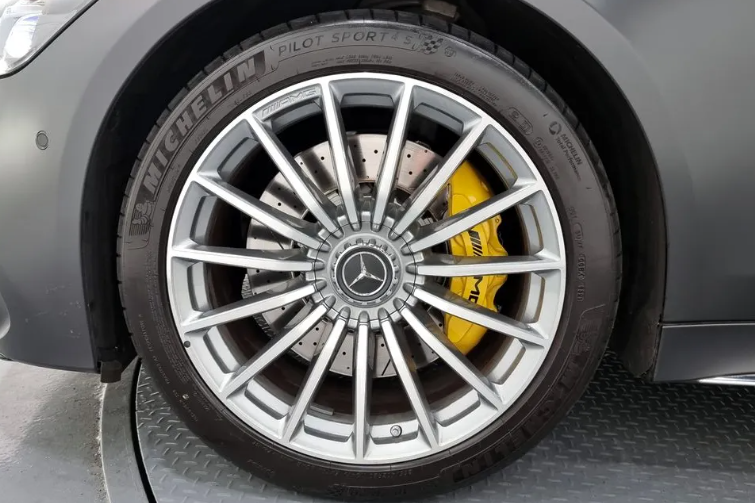 Mercedes-Benz AMG GT I рестайлинг, 2021 год, 9 620 000 рублей, 3 фотография