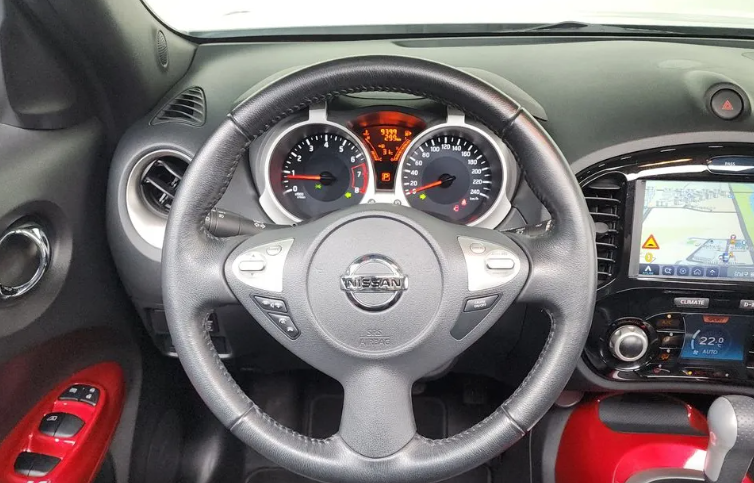 Nissan Juke YF15 рестайлинг, 2017 год, 2 265 000 рублей, 11 фотография