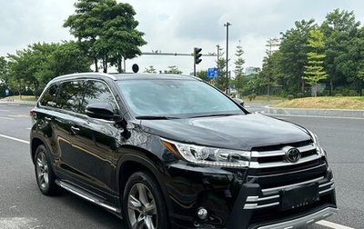 Toyota Highlander III, 2021 год, 2 735 000 рублей, 1 фотография