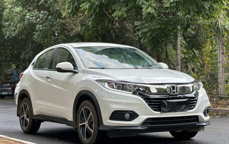 Honda Vezel, 2020 год, 1 197 000 рублей, 1 фотография