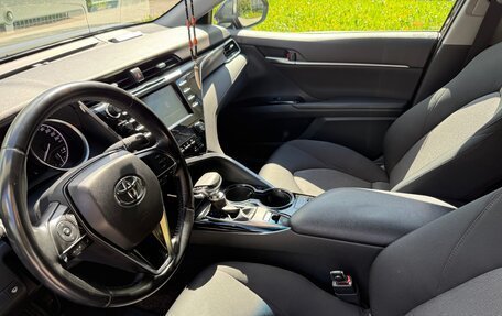 Toyota Camry, 2020 год, 2 190 000 рублей, 10 фотография
