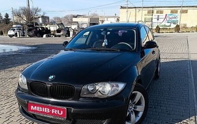 BMW 1 серия, 2008 год, 700 000 рублей, 1 фотография