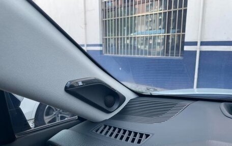 Toyota Venza, 2022 год, 3 200 000 рублей, 16 фотография