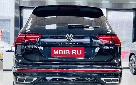 Volkswagen Tiguan II, 2022 год, 2 656 400 рублей, 3 фотография