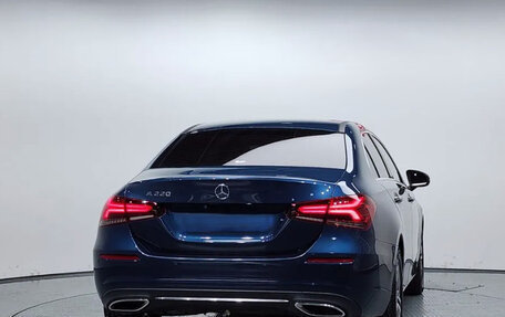 Mercedes-Benz A-Класс, 2022 год, 2 960 000 рублей, 4 фотография