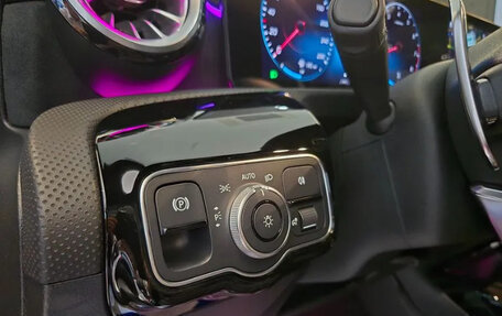 Mercedes-Benz A-Класс, 2022 год, 3 890 000 рублей, 19 фотография