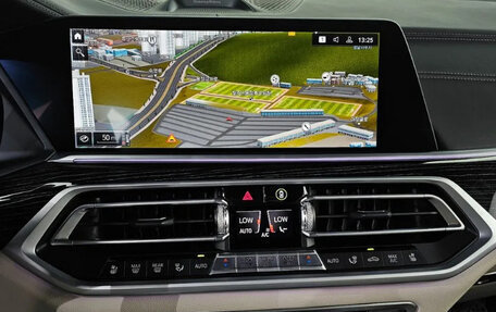 BMW X7, 2022 год, 7 170 010 рублей, 11 фотография