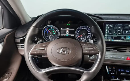 Hyundai Grandeur, 2022 год, 2 165 000 рублей, 10 фотография