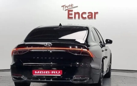 Hyundai Grandeur, 2022 год, 2 165 000 рублей, 4 фотография