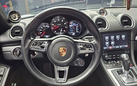 Porsche Boxster, 2017 год, 4 820 000 рублей, 21 фотография