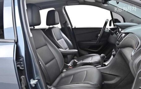Chevrolet Trax, 2020 год, 990 000 рублей, 16 фотография