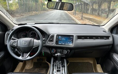 Honda Vezel, 2020 год, 1 197 000 рублей, 12 фотография