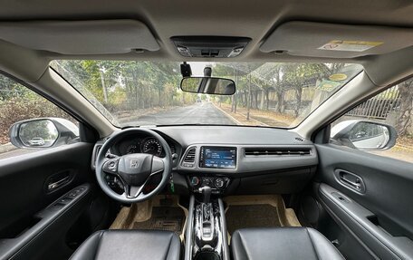 Honda Vezel, 2020 год, 1 197 000 рублей, 11 фотография