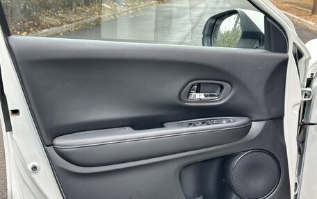 Honda Vezel, 2020 год, 1 197 000 рублей, 17 фотография
