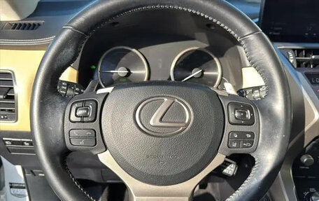 Lexus NX, 2021 год, 3 080 000 рублей, 6 фотография