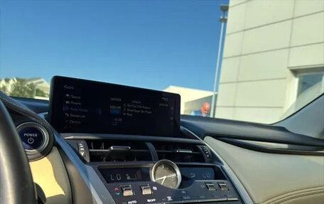 Lexus NX, 2021 год, 3 080 000 рублей, 12 фотография