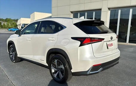 Lexus NX, 2021 год, 3 080 000 рублей, 26 фотография