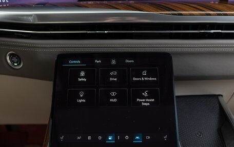 Cadillac Escalade V, 2025 год, 20 490 000 рублей, 22 фотография