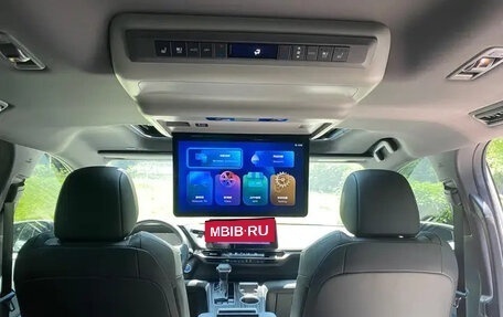 Toyota Sienna, 2022 год, 3 759 810 рублей, 22 фотография