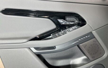 Land Rover Range Rover Evoque II, 2025 год, 11 699 000 рублей, 5 фотография