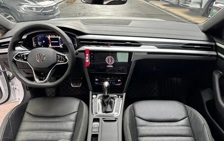 Volkswagen Passat CC, 2022 год, 2 557 855 рублей, 8 фотография