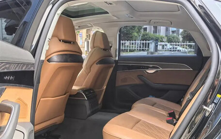 Audi A8, 2021 год, 5 200 000 рублей, 10 фотография