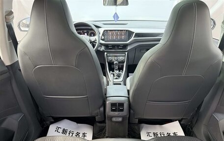 Volkswagen T-Cross I, 2022 год, 1 300 855 рублей, 10 фотография