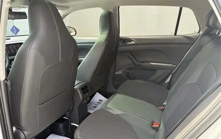 Volkswagen T-Cross I, 2022 год, 1 300 855 рублей, 9 фотография