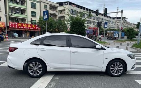 Chevrolet Monza, 2022 год, 1 180 000 рублей, 4 фотография