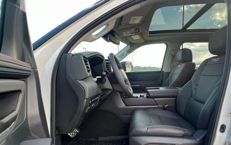 Toyota Sequoia, 2022 год, 9 380 111 рублей, 5 фотография