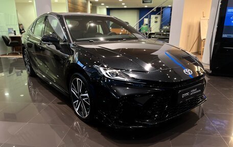 Toyota Camry, 2024 год, 4 090 000 рублей, 1 фотография