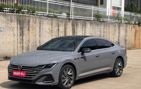 Volkswagen Passat CC, 2022 год, 2 090 000 рублей, 1 фотография