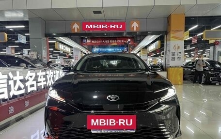 Toyota Camry, 2025 год, 3 000 000 рублей, 2 фотография