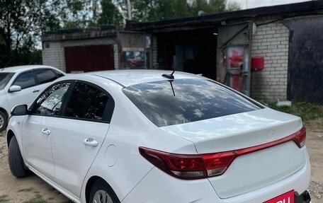KIA Rio IV, 2021 год, 900 000 рублей, 4 фотография