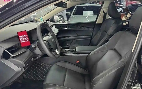 Toyota Camry, 2025 год, 3 000 000 рублей, 9 фотография