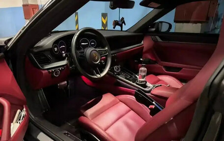 Porsche 911, 2022 год, 11 700 777 рублей, 4 фотография