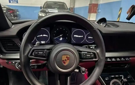 Porsche 911, 2022 год, 11 700 777 рублей, 5 фотография