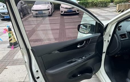 Nissan Tiida, 2022 год, 1 380 000 рублей, 18 фотография