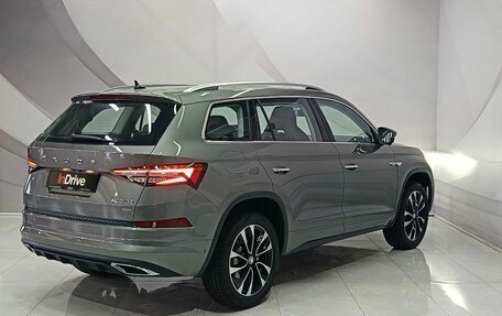 Skoda Kodiaq I, 2024 год, 4 499 000 рублей, 6 фотография