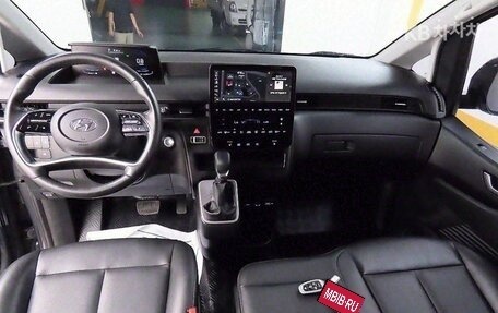 Hyundai Staria, 2022 год, 2 460 010 рублей, 7 фотография