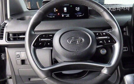 Hyundai Staria, 2022 год, 2 460 010 рублей, 9 фотография