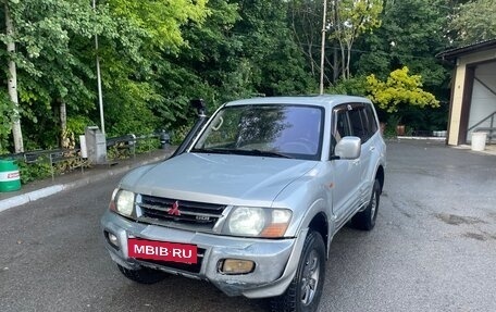 Mitsubishi Pajero III рестайлинг, 2001 год, 405 000 рублей, 2 фотография