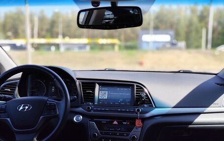 Hyundai Elantra VI рестайлинг, 2016 год, 1 490 000 рублей, 11 фотография