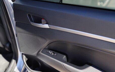 Hyundai Elantra VI рестайлинг, 2016 год, 1 490 000 рублей, 20 фотография