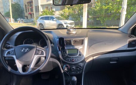Hyundai Solaris II рестайлинг, 2012 год, 770 000 рублей, 6 фотография