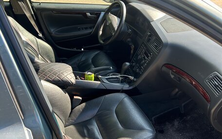 Volvo S60 III, 2003 год, 550 000 рублей, 4 фотография