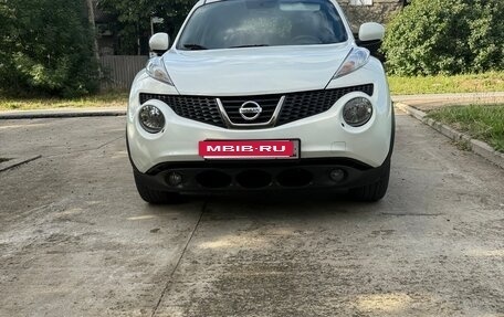 Nissan Juke II, 2011 год, 1 100 000 рублей, 2 фотография