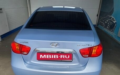 Hyundai Elantra IV, 2010 год, 900 000 рублей, 2 фотография